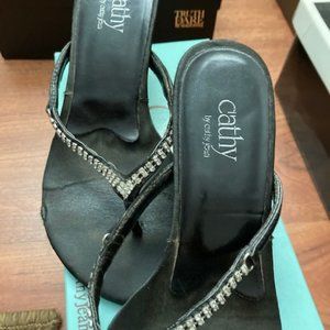 Cathy Jean slip ons, sexy slippers